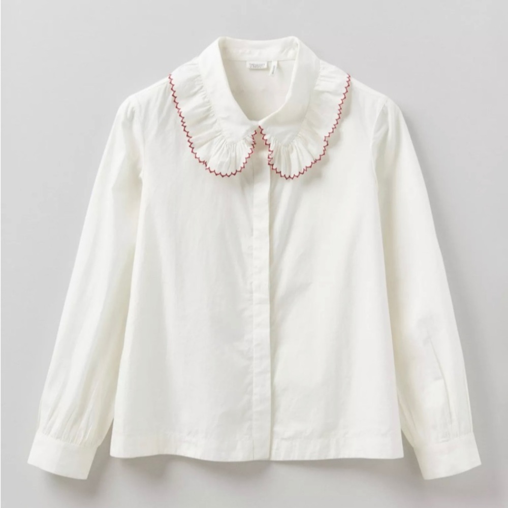 Beautiful TOAST blouse with scalloped collar.